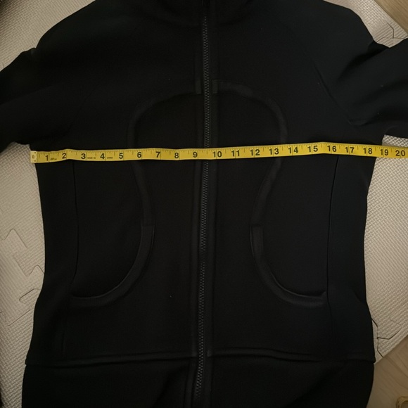 Lululemon Black Scuba Full Zip Hoodie Size 6 - Picture 6 of 7